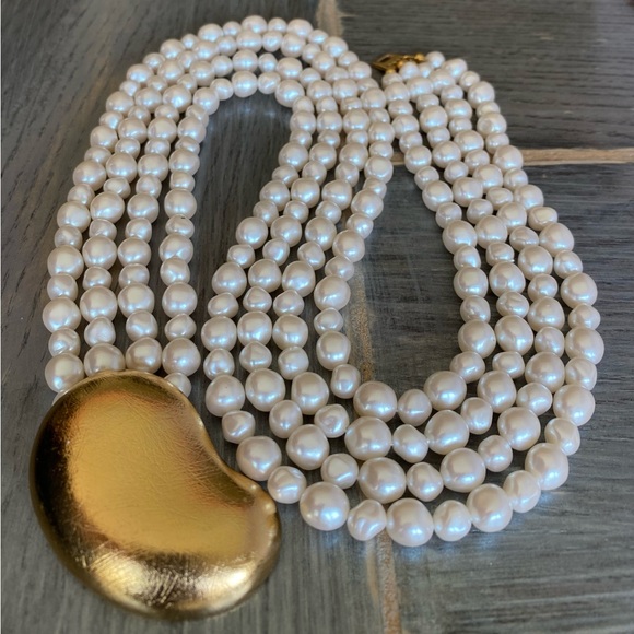 Vintage Trifari Womens Gold Choker Four Strand String Pearl Necklace 18" - Picture 3 of 11